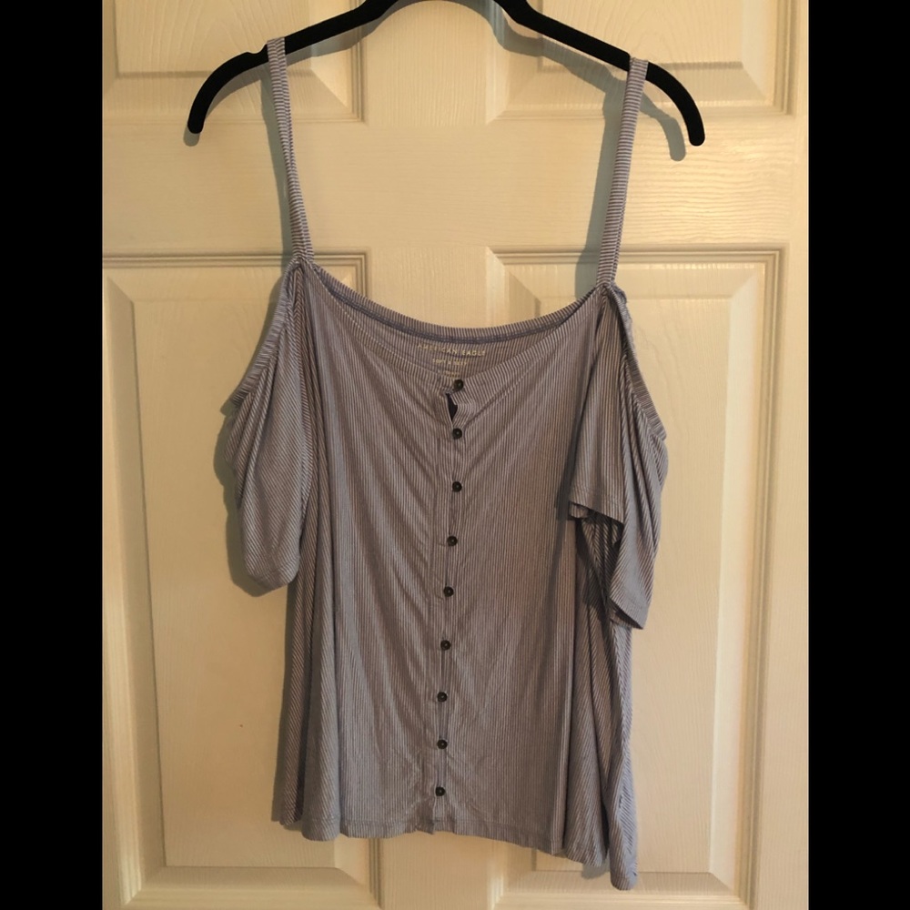 American Eagle cold shoulder top